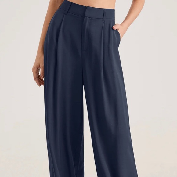 Oversized High Waisted Pleat Front Trousers - Picture 3 of 3